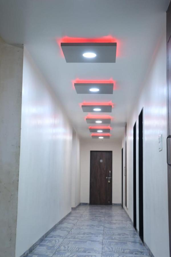 Pawan Executive Tuljapur المظهر الخارجي الصورة